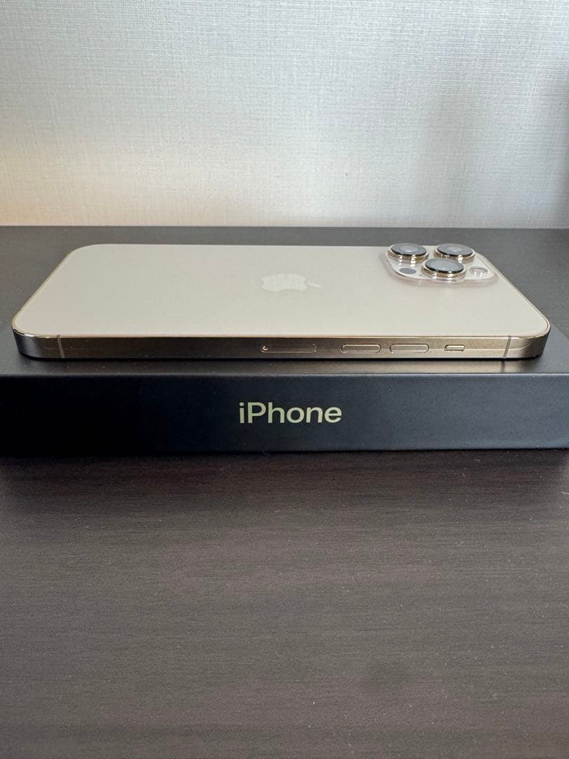 《美品》iPhone 13 Pro Max 256GB ゴールド｜SIMフリー