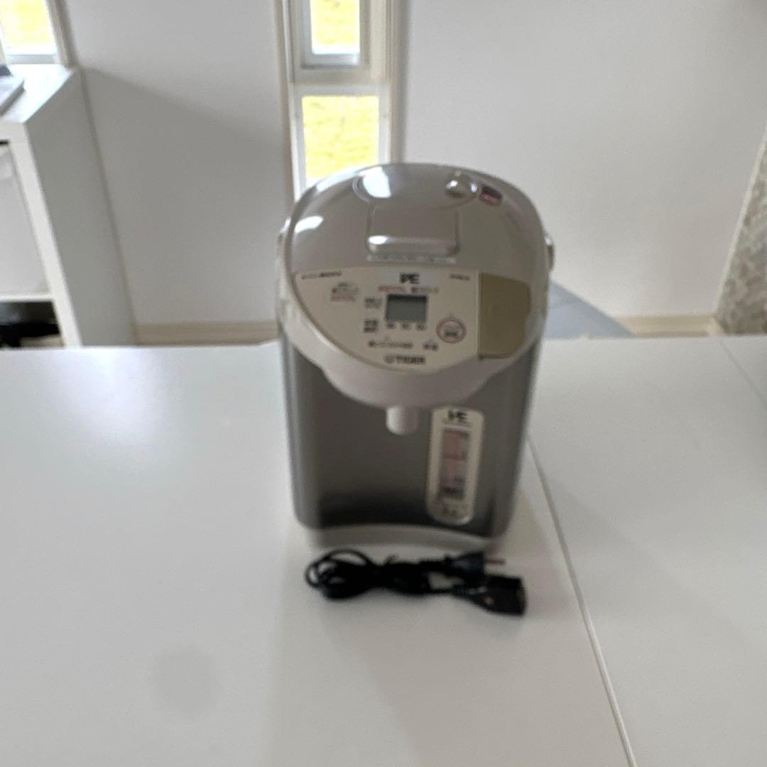 タイガー 魔法瓶 電気ポット とく子さん 2.2L PVW-A220 蒸気レス