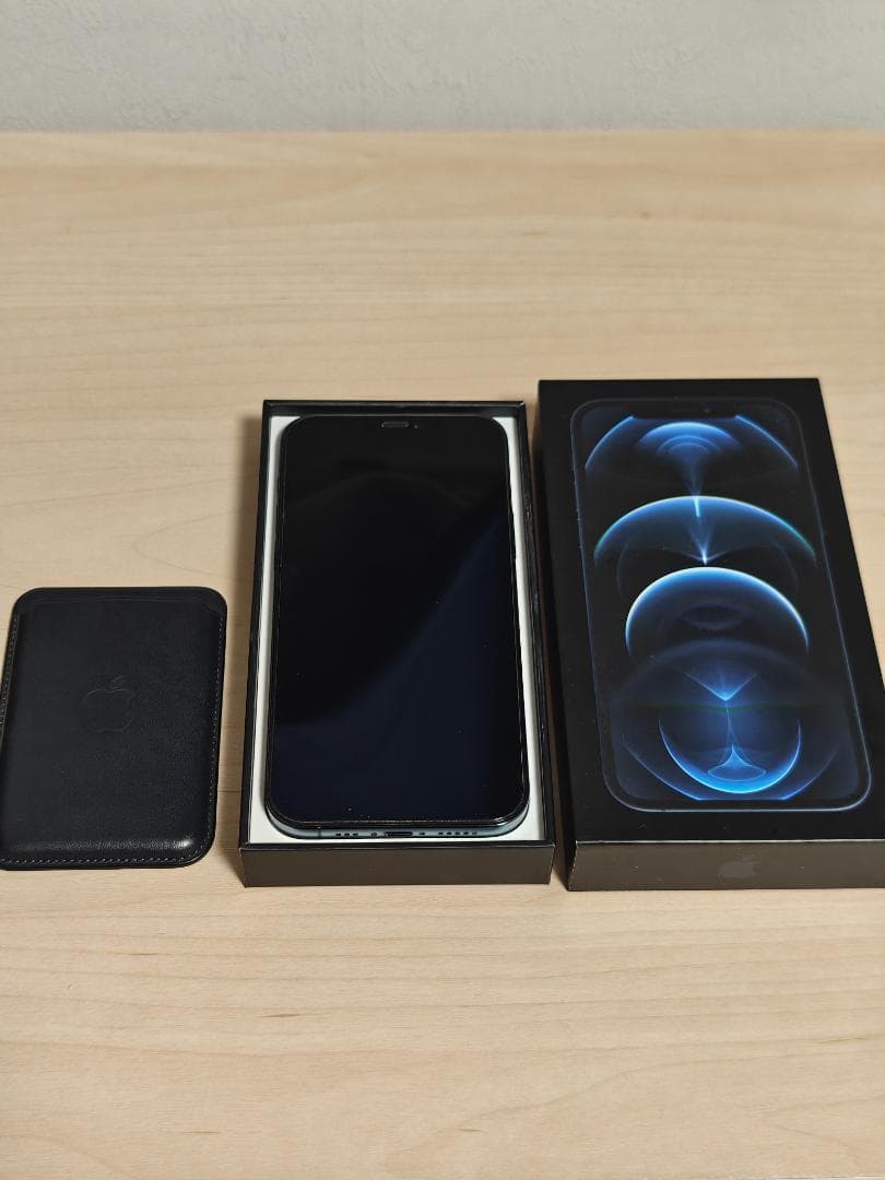 Apple iPhone 12Pro パシフィックブルー 本体 256GB Amazon | 【整備済み品】 Apple iPhone 12 Pro 256GB パシフィック
