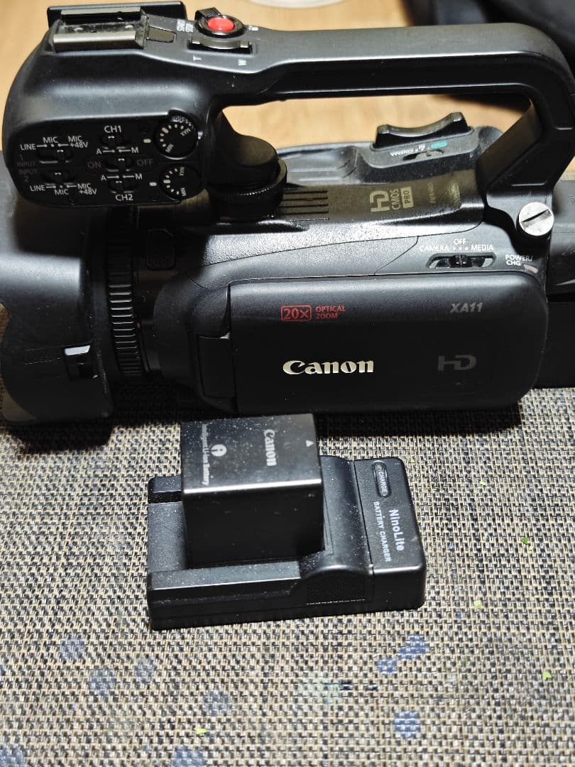 【業務用ビデオカメラ】XA11【CANON】 キヤノン業務用カムコーダー新製品「XF405 / XF400」「XA15 / XA11