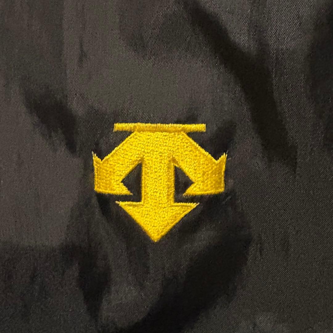 希少 阪神タイガース グランドコート XL 岡田監督 完売品 刺繍