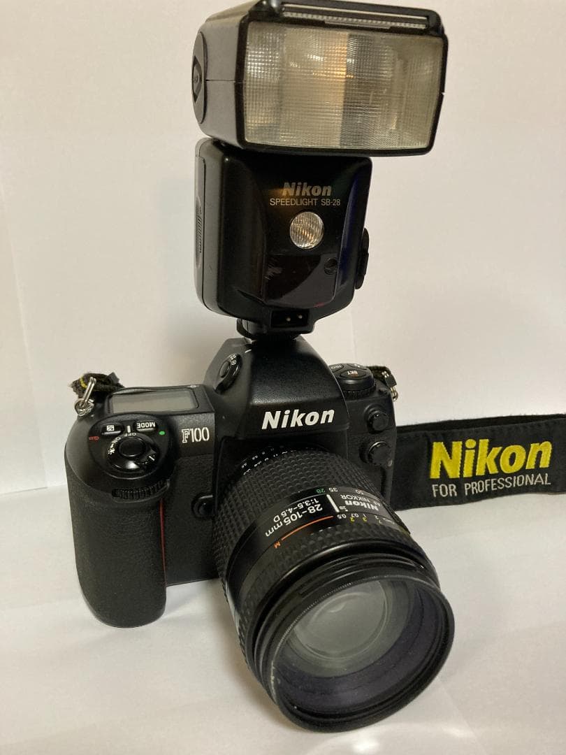 ニコン F100カメラ、AF 🏍 28-105mmレンズ、SB-28ライト