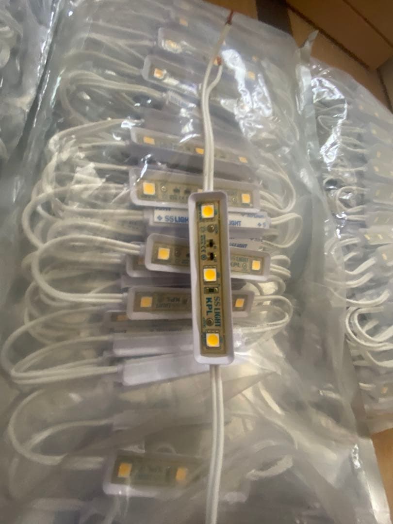 LEDモジュール　3球タイプ　12V 0.72W 電球色 300個