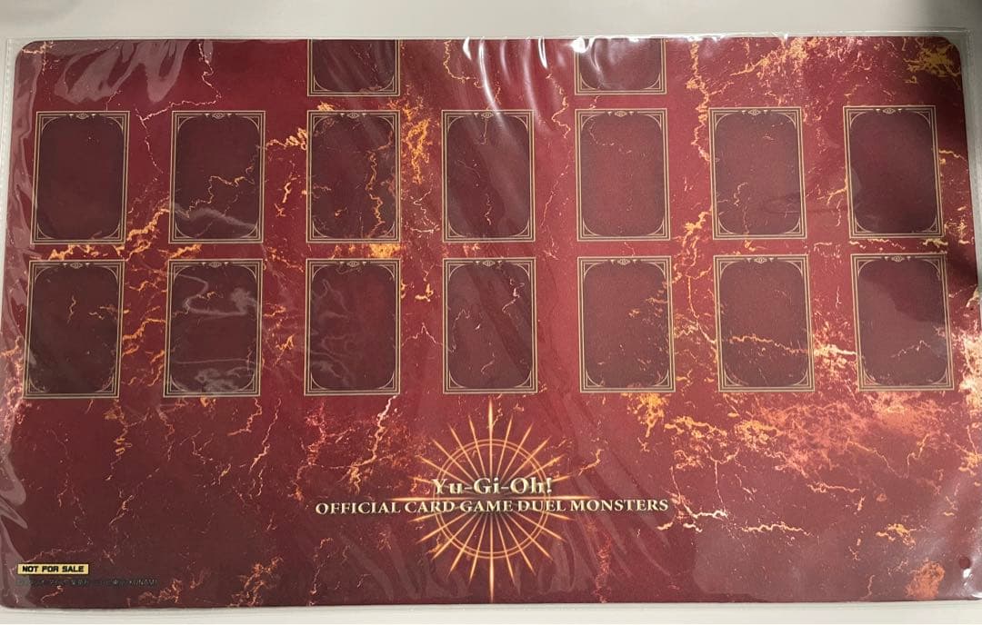 遊戯王 DKC プレイマット　優勝商品　赤　レッド 遊戯王 公式 スカーレッド・デーモン/SD王者の鼓動 プレイマット