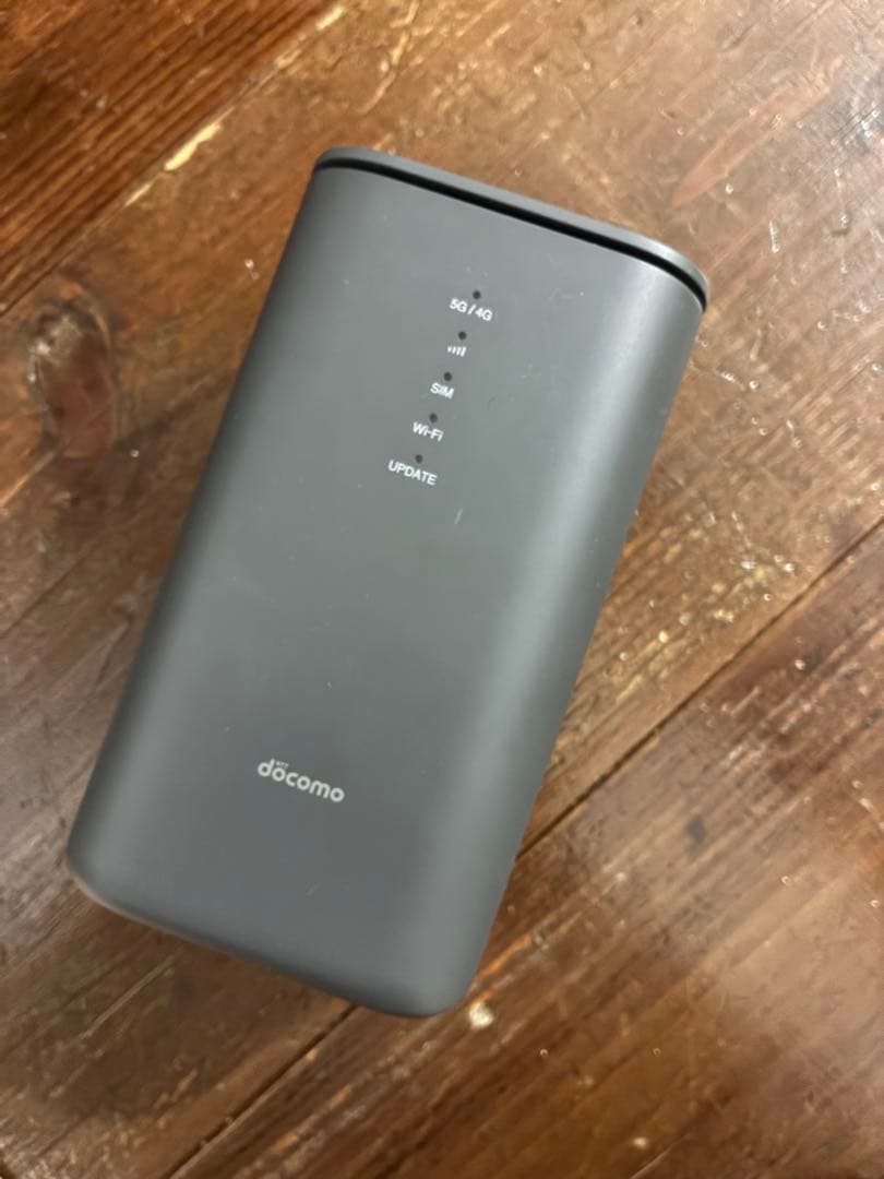 docomo HR02 モバイルルーター （home 5G HR02セット） - メルカリ