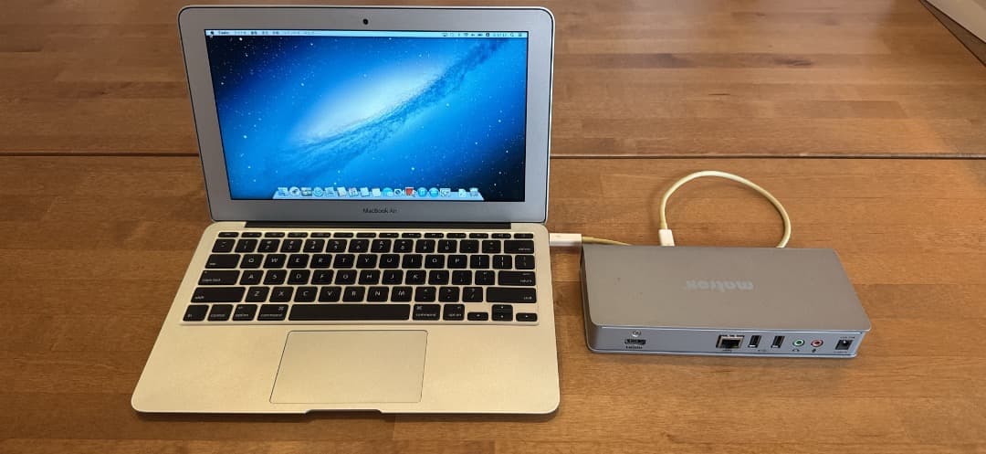 [ジャンク]MacBookAir 11\"/US/2012 Dock付き Amazon.com: 13-inch LandingZone 2.0 PRO Secure Docking Station for