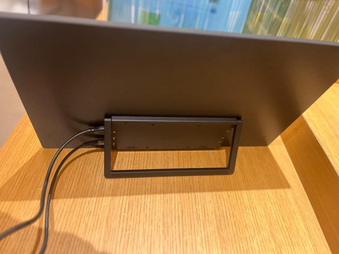 Acouto Zen18 モバイルモニター 18.5インチ 120Hz 自立型 - メルカリ