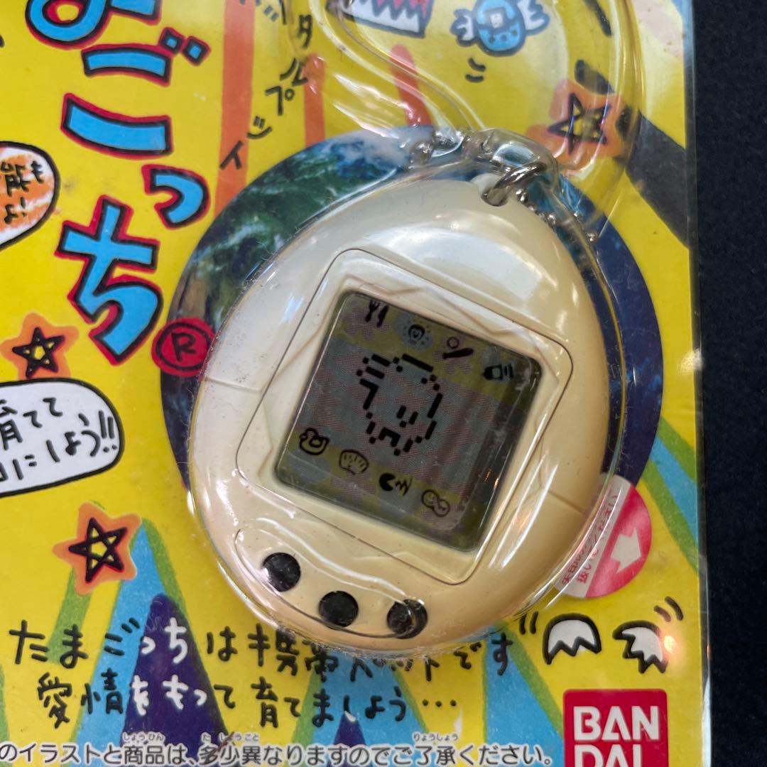 たまごっち 初代 白 ホワイト 新品たまごっち未開封 - メルカリ