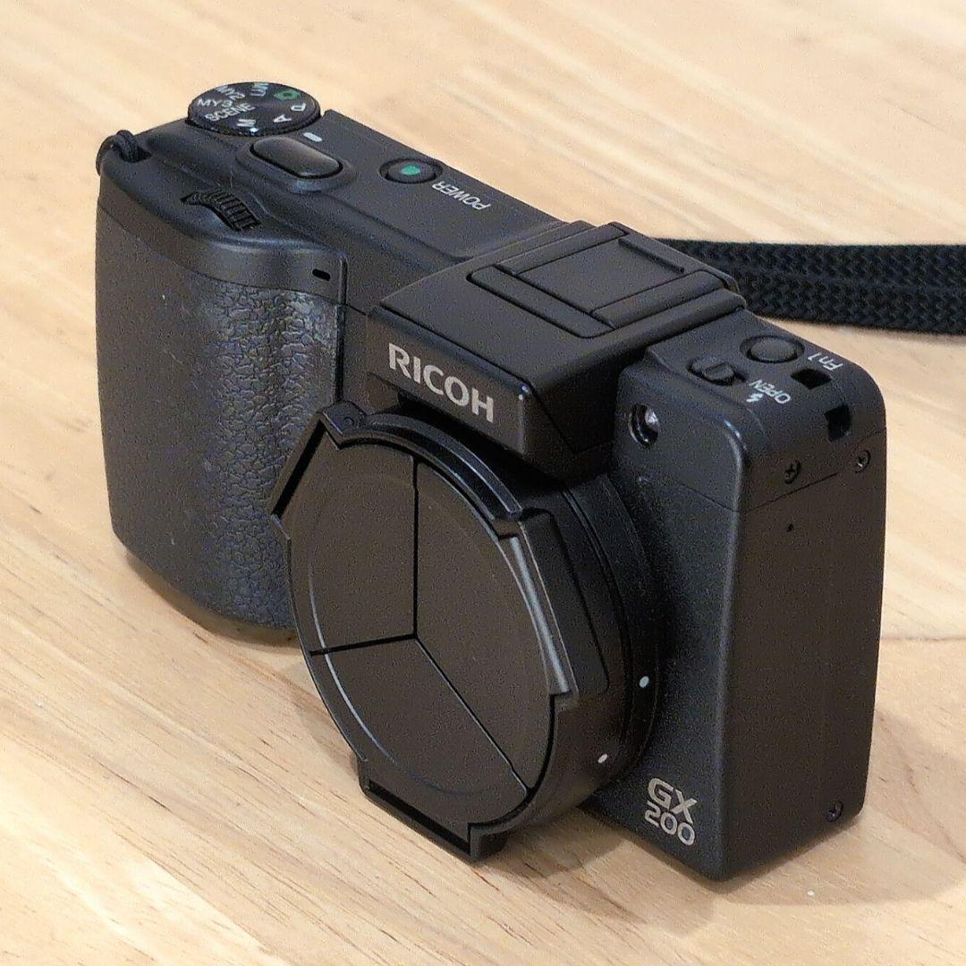 RICOH GX200 / 説明書・CD-ROM等 付属品一式 / 動作確認済み GX200 / デジタルカメラ生産終了製品情報 | RICOH IMAGING