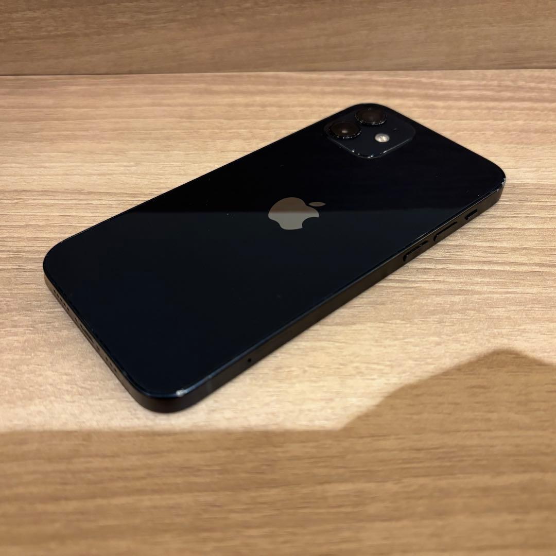 Apple iPhone12 本体 ブラック 64GB - メルカリ