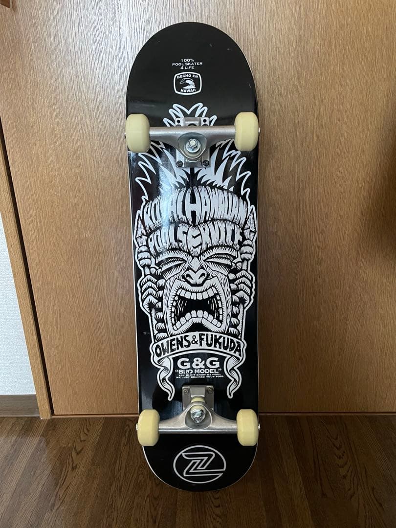 ROYAL HAWAIIAN POOL SERVICE スケボー