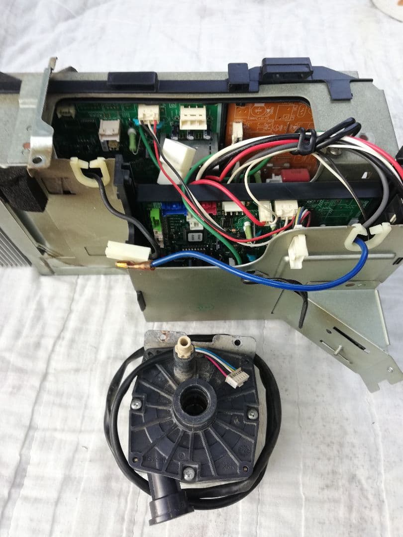 三菱エコキュート ヒートポンプ基板、 ポンプセット 型式SRT-HPU60A1