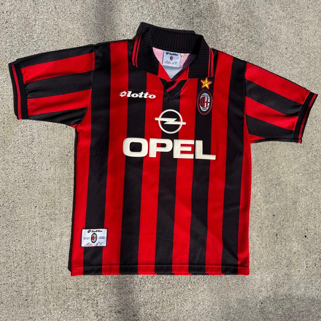 ACミラン Lotto　97/98　ホームユニフォーム ?media_id=3717710628250045071