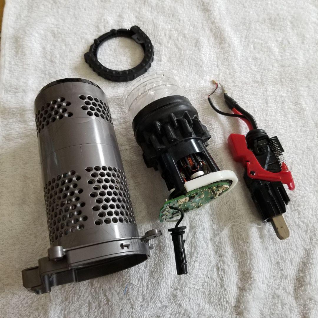 ダイソン掃除機 V11(SV14)分解洗浄メンテナンス済 - メルカリ