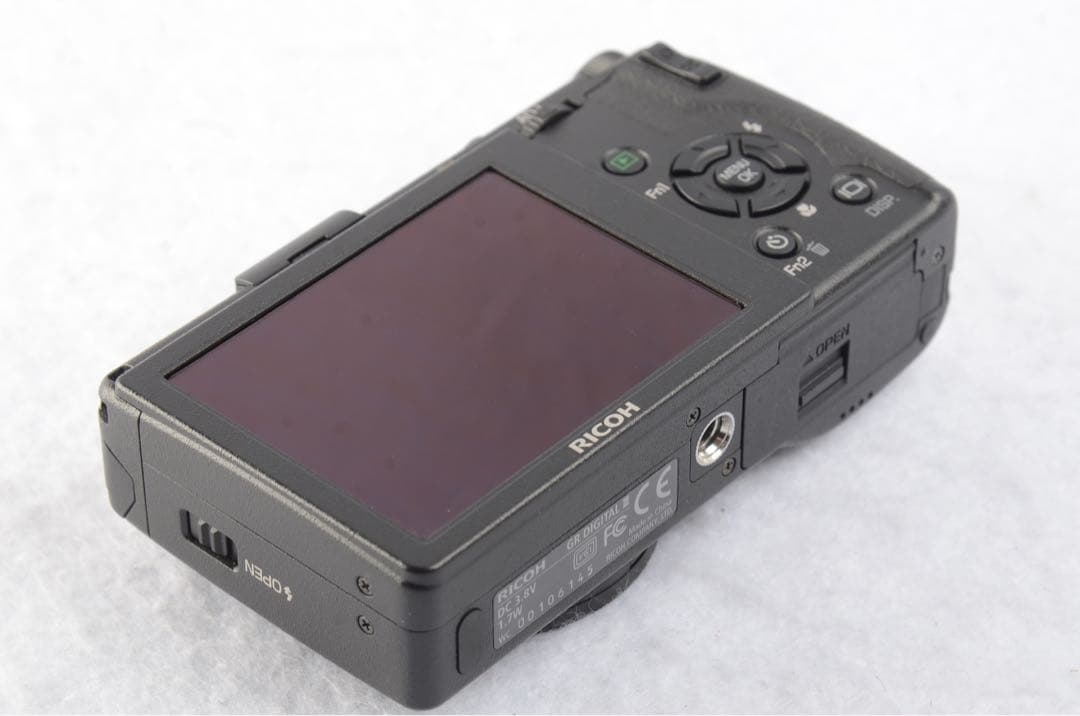 《 ショット数830回！ 》 リコー RICOH GR DIGITAL III