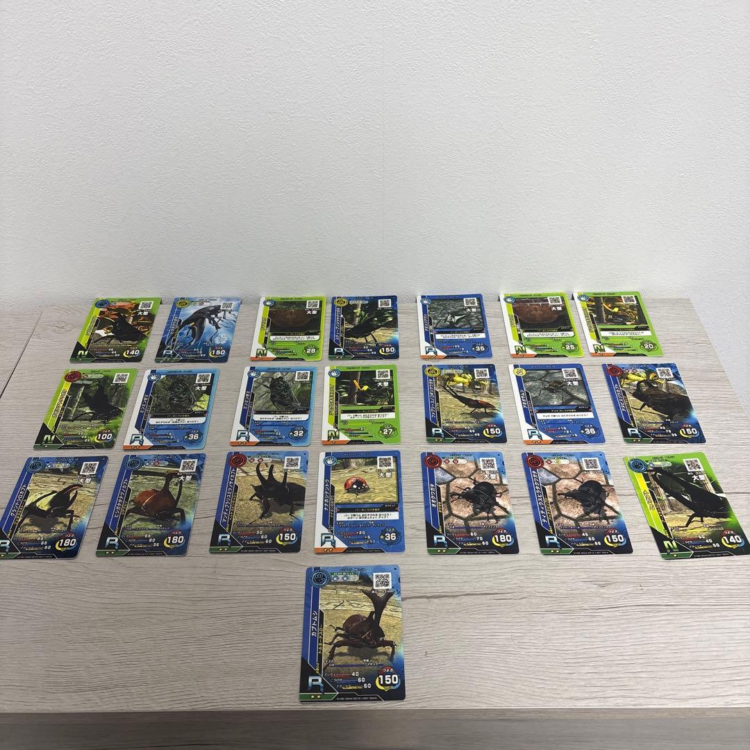 新甲虫王者ムシキング まとめ売り - メルカリ