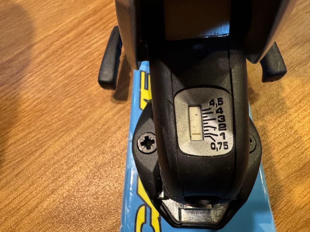 B×Bジュニアスキー板 78cm HART ￼ブーツ21.0-22.0cmセット - メルカリ