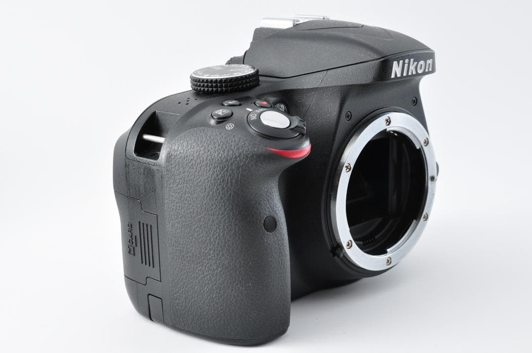 Nikon D3300 +AF-S DX NIKKOR 55-200 #1325 - メルカリ