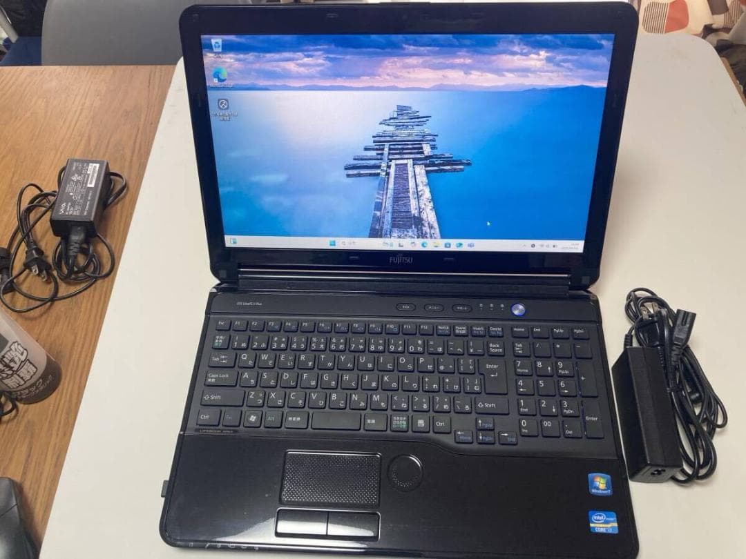 ☆安定のi7☆Fujitsu Lifebook AH56/H黒i7-3610QM 楽天市場】【中古】（非常に良い）富士通 LIFEBOOK AH56/H Win10 Pro