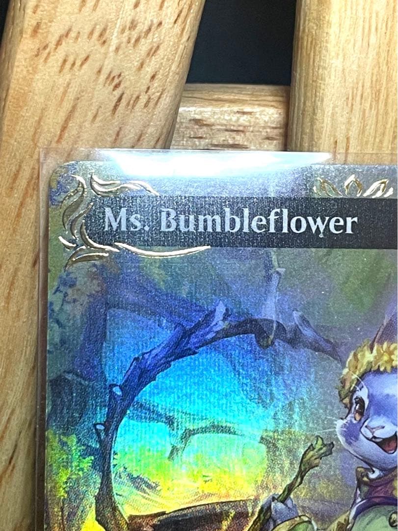 バンブルフラワー夫人 レイズドfoil - メルカリ