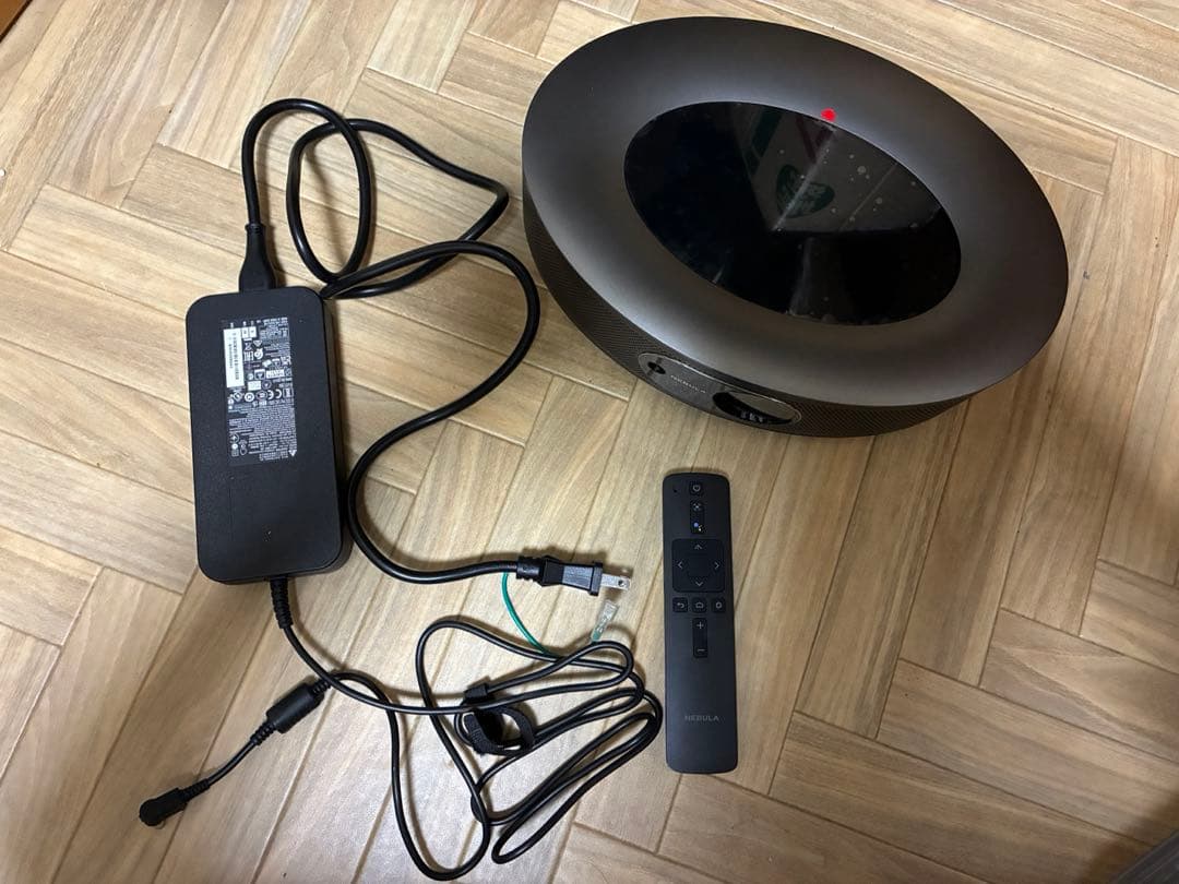 こ*り様 AnkerNebula cosmos 正常動作品　プロジェクター 本体 Nebula (ネビュラ) Laser 4K | ホームプロジェクターの製品情報