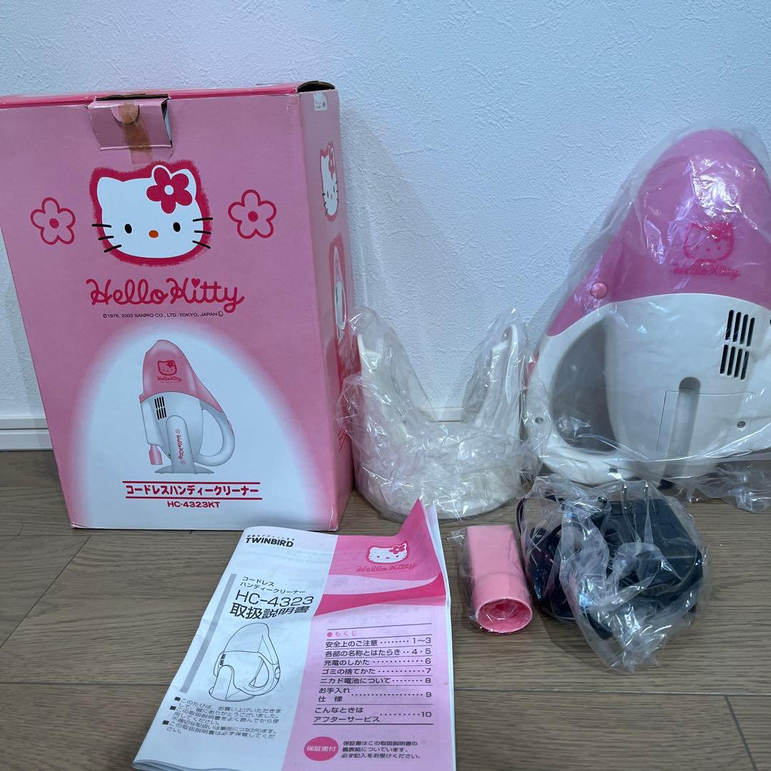 Hello Kitty ハンディクリーナー HC-4323 - メルカリ