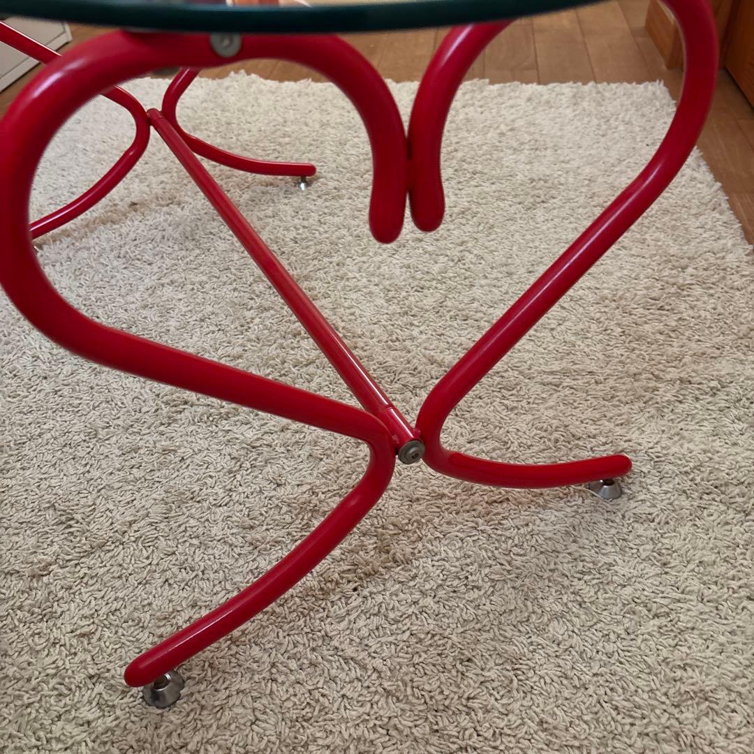 ガラステーブル レトロ 赤いハート 型脚 - メルカリ