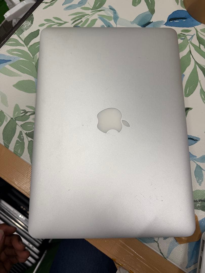 MacBook本体 シルバー ジャンク - メルカリ