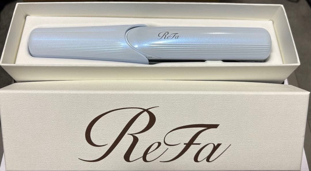 【新品・未使用品】リファ　フィンガーアイロン プロフェッショナルの指先がつくるニュアンスを「ReFa FINGER IRON ST