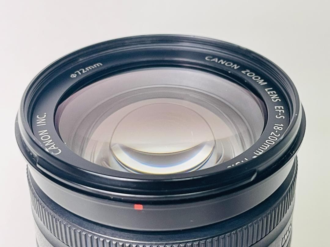 ☆美品☆Canon EF-S 18-200mm F3.5-5.6 IS キヤノン