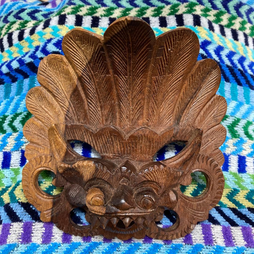 木彫り インドネシア 魔除け - メルカリ