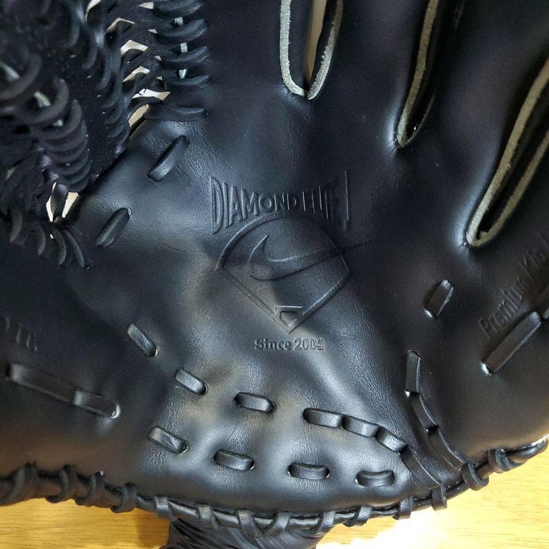 NIKE ダイアモンドエリート 光 内野用 硬式グローブ - メルカリ