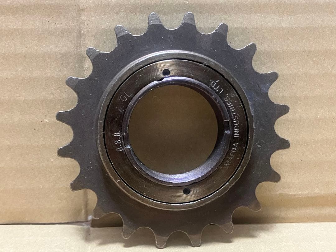 前田 suntour 8.8.8. フリー 20T 1/8×1/2 MAEDA - メルカリ