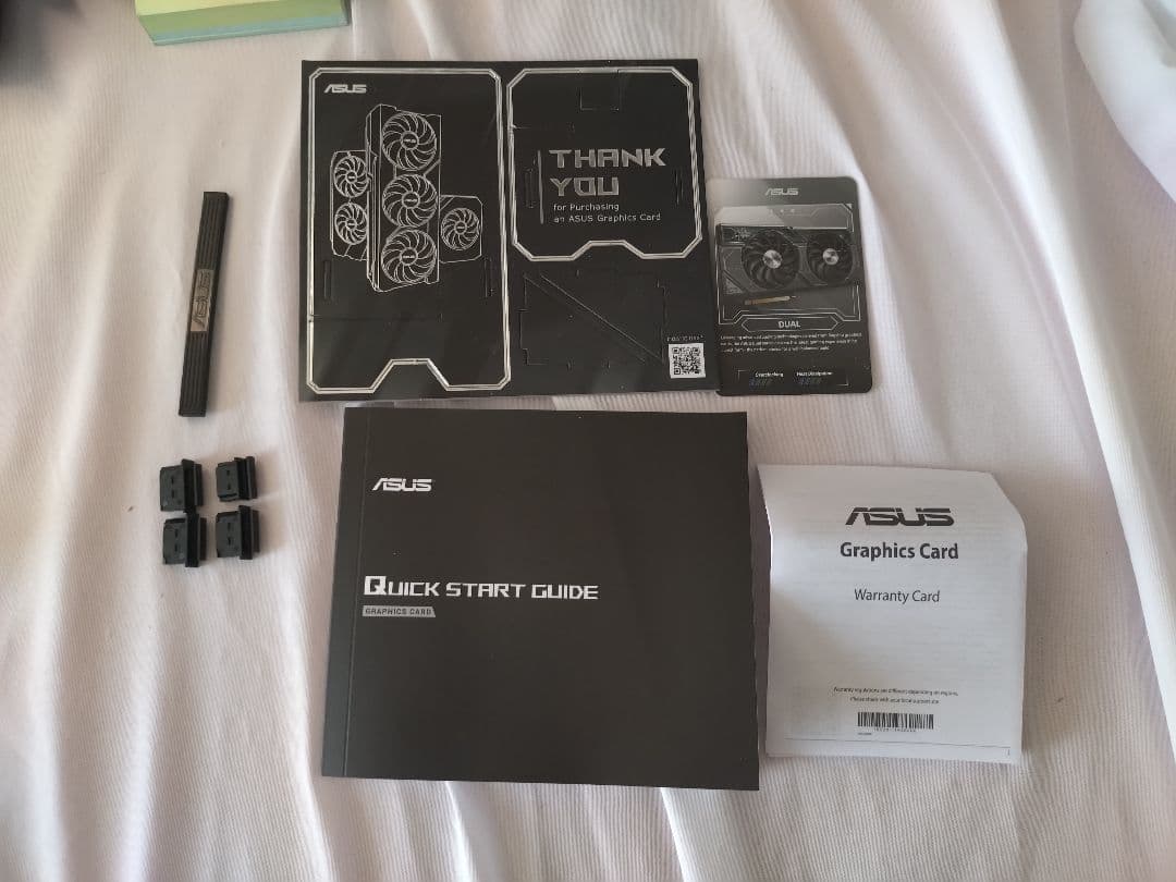 ASUS Dual GeForce RTX™- 4070 -O12G