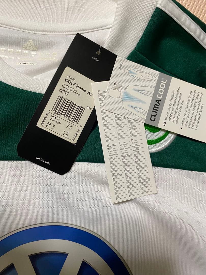 長谷部誠 直筆サイン入りヴォルフスブルクユニフォーム 直筆サイン