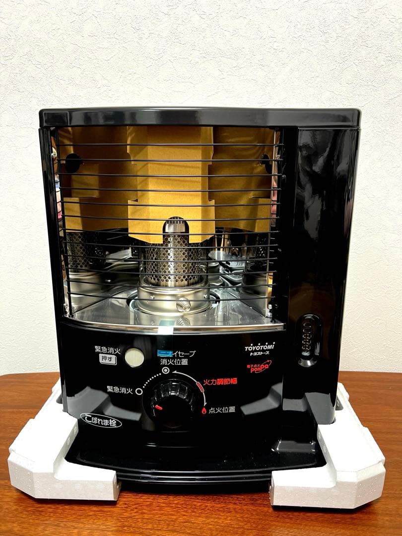 TOYOTOMI RSX-230 ブラック 石油ストーブ - メルカリ