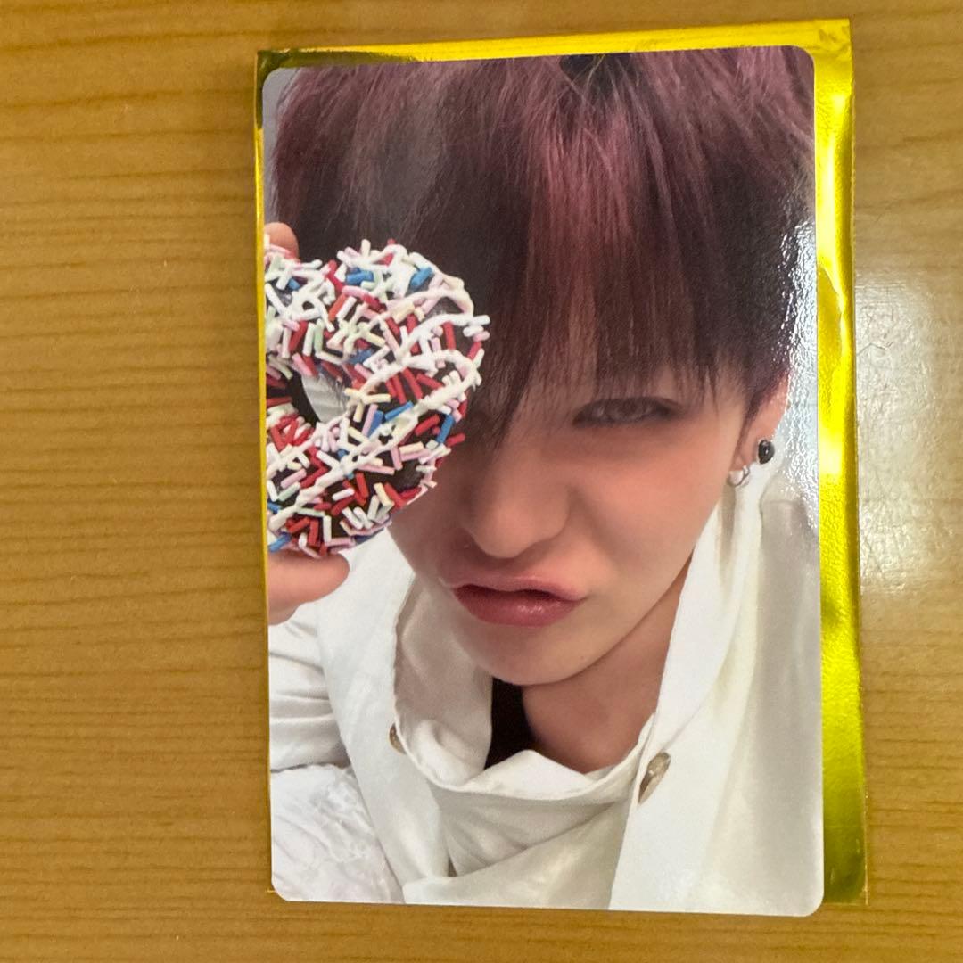 TREASURE ヨシ トレカ はぴだんぶい カフェ 予約特典 大阪 - メルカリ