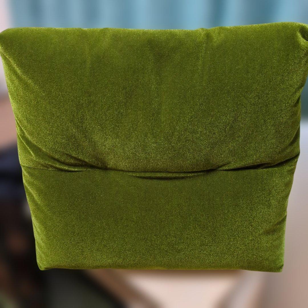カリモク60　ロビークッション　モケットグリーン カリモク60 ロビークッション モケットグリーン | クラシノ家具店
