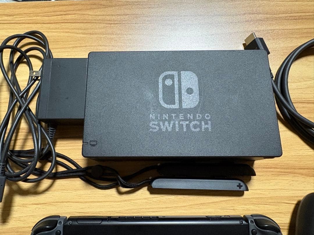 Nintendo Switch グレー 本体 付属品完備 - メルカリ