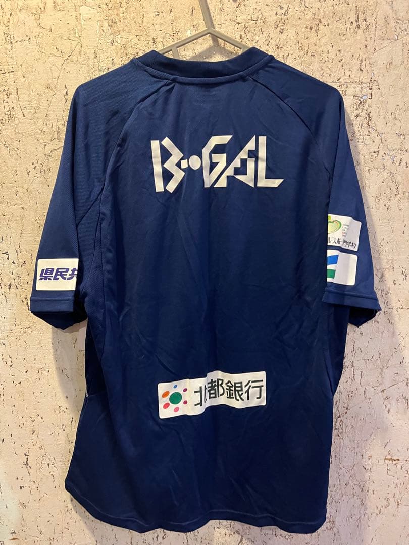 ブラウブリッツ秋田 練習着 - メルカリ