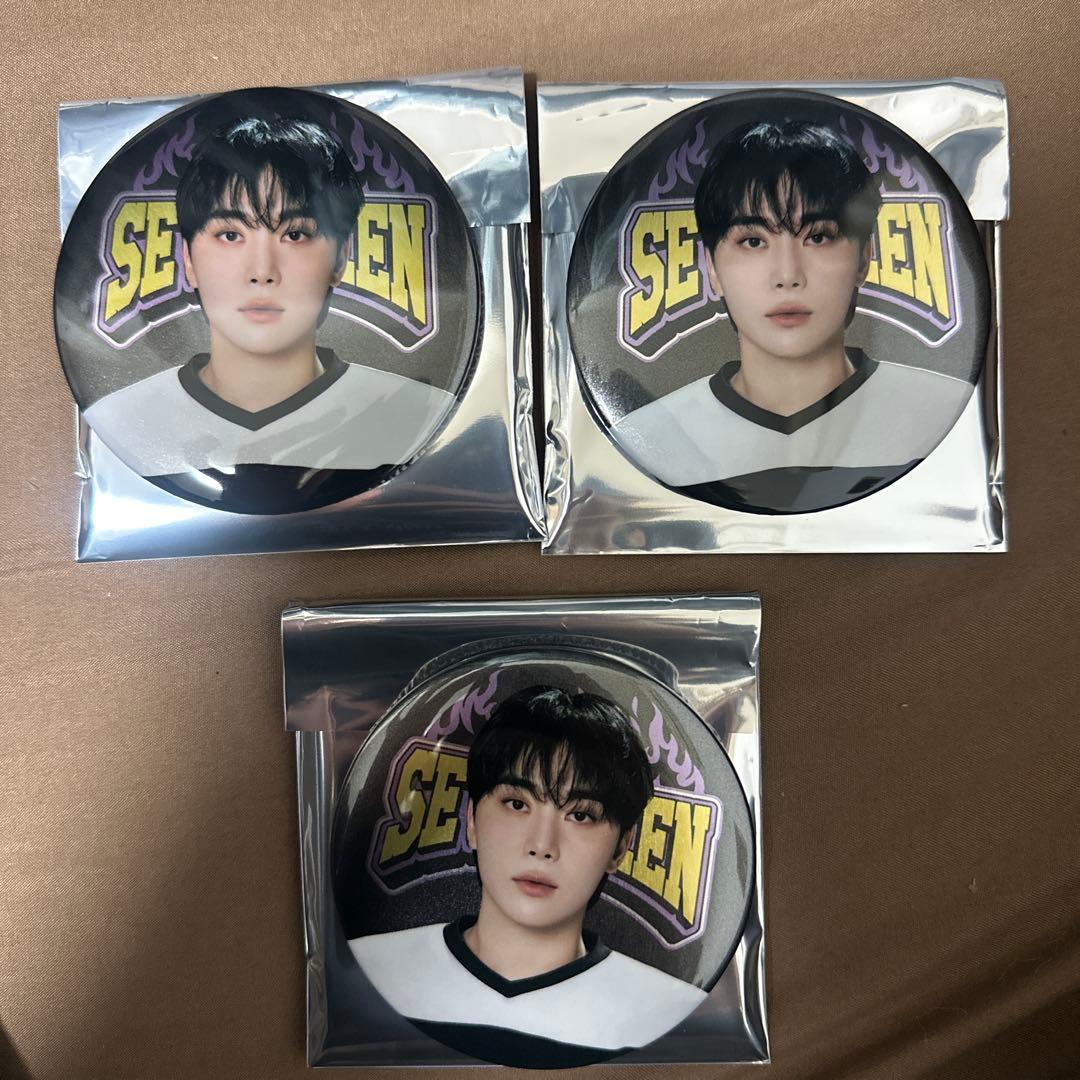 SEVENTEEN HOME 2025 缶バッジ スングァン 3点 - メルカリ