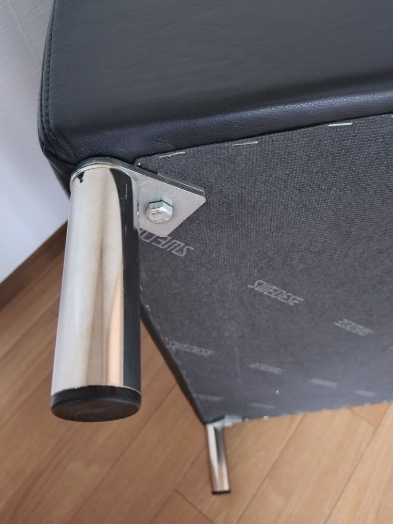 SWEDESE/ラウンジ 1pソファ 総革 デザイナーズ 未使用品 B