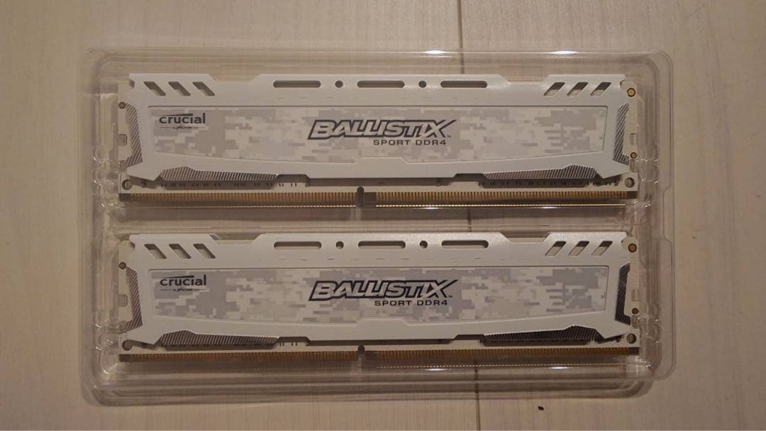 メモリー Crucial Ballistix DDR4 2400 32GB(16x2) Amazon | Ballistix Sport LT 32GB キット (16GBx2) DDR4 2400 MT/s