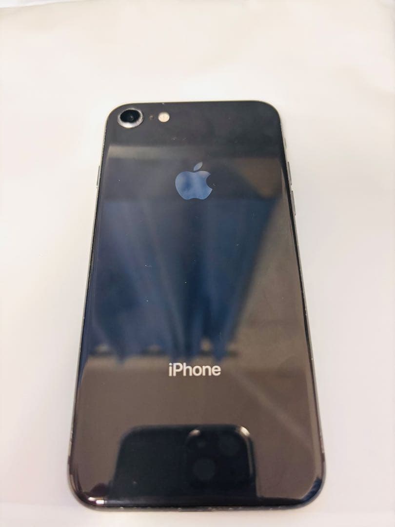 iPhone 8 /64GB /ブラック /SIMフリー 動作良好 画面割れなし - メルカリ