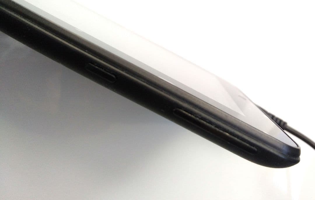 JENESIS タブレット JT07-81B　箱付き　動画鑑賞用、車内鑑賞用に