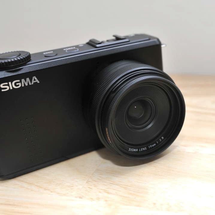 SIGMA dp1 Merrill 美品｜Foveon X3 名機｜バッテリー4 - メルカリ