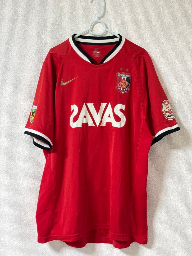 浦和レッズ Nike 赤シャツ XXL - メルカリ