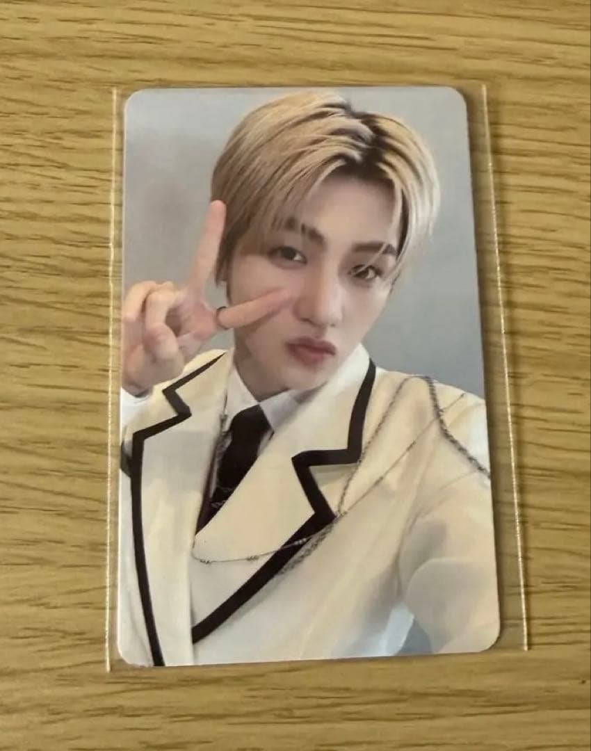 TWS ジフン ラキドロ トレカ - メルカリ