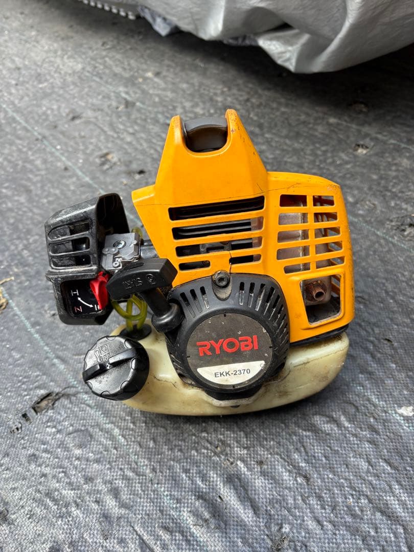 RYOBI草刈り機エンジンのみ販売 リョービ 手押し式エンジン草刈り機 排気量20.6mlクラス HEKM-221