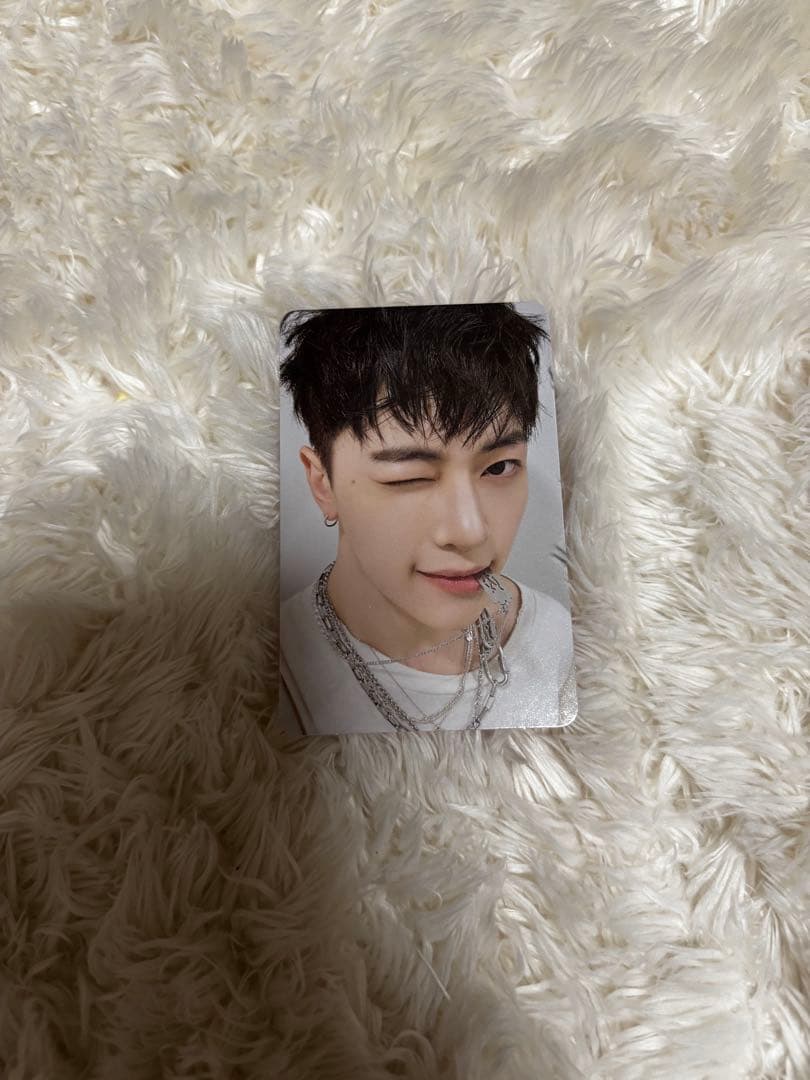 ZEROBASEONE ゼベワン マシュー トレカ - メルカリ